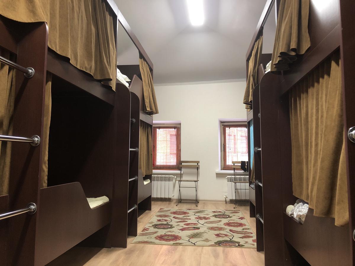 Hostel " Kot Na Krysze " Kazan Luaran gambar